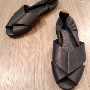 💥 Mercedes Castillo 💥❕